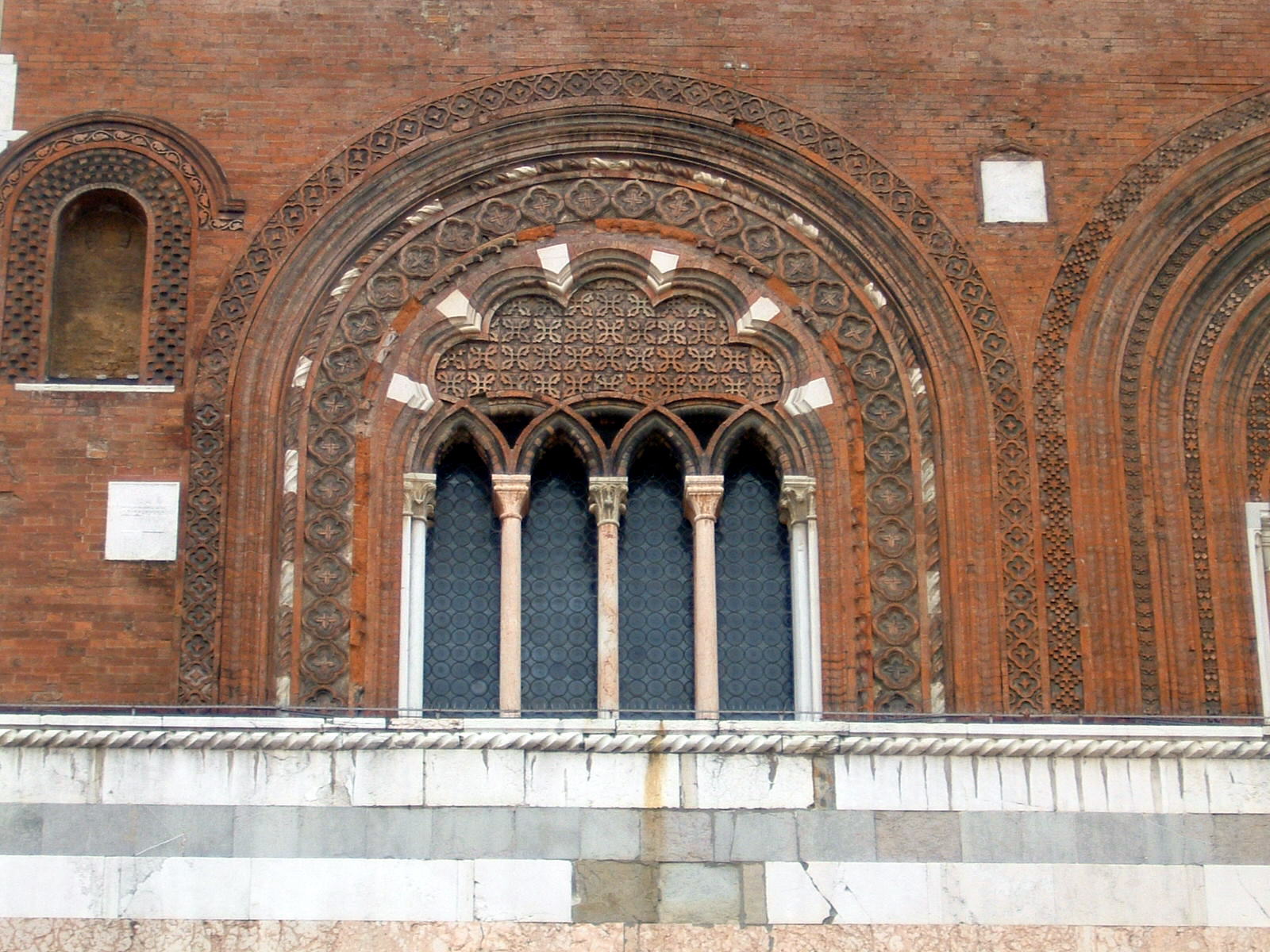 Palazzo Gotico - Piacenza